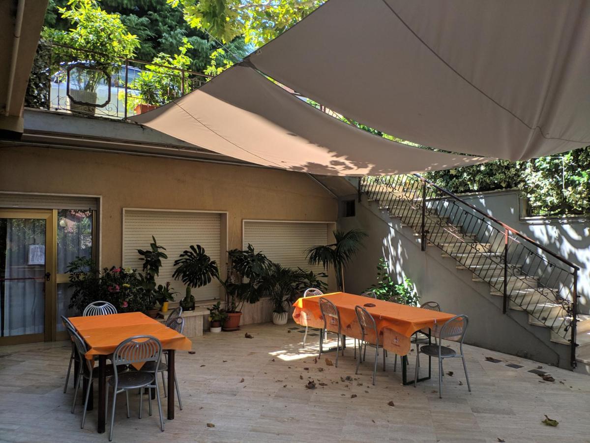 Hotel Luana Chianciano Terme Exterior photo